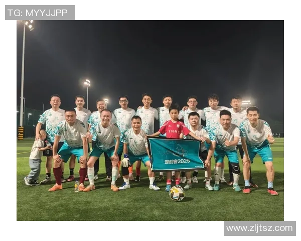 足球明星拼图全景展示让你领略足球魅力与激情的完美结合