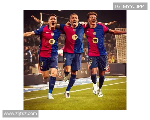 足球明星模仿谁的脚步揭秘他们的灵感来源与技术传承之路