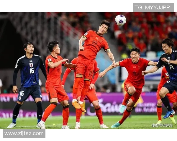 足球明星的脚指甲背后的故事与秘密揭示运动员的独特生活方式与健康管理 足球明星的脚指甲背后的故事与秘密揭示运动员的独特生活方式与健康管理