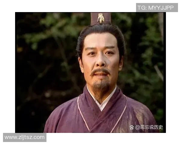 足球明星眼神中的故事与沧桑岁月的深刻印记